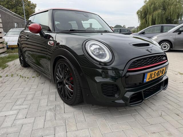 Mini John Cooper Works 3-Deurs 2.0 Chili
