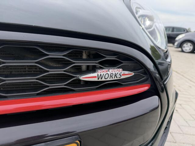 Mini John Cooper Works 3-Deurs 2.0 Chili