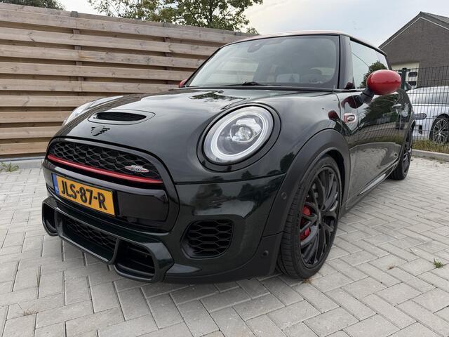 Mini John Cooper Works 3-Deurs 2.0 Chili