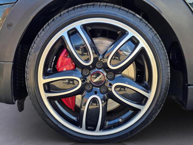 Mini John Cooper Works 2.0 Cooper /Apple Carplay/Panodak/Schaalstoelen/H&K Audio/HUD/Stoelverw./Parkeersens.V+A/Navi/18''LMV/(MET GARANTIE*)