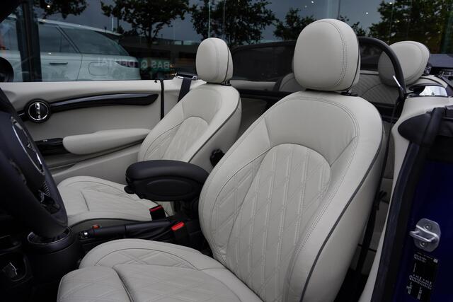 Mini John Cooper Works Cabriolet 2.0 Chili / 12 D.Km / NL-Auto / BTW / Full Option