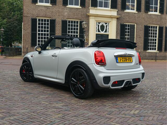 Mini John Cooper Works Cabrio 2.0 Chili Aut. l ACC l Leder l Camera l Keyless l Harman/Kardon