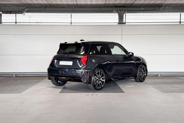 Mini John Cooper Works 3-deurs Cooper E Cooper M 40.7 kWh | 18 Inch JCW Lap Spoke 2-tone