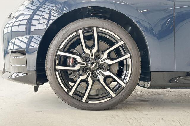Mini John Cooper Works 3-deurs Cooper E Cooper M 40.7 kWh | 18 Inch JCW Lap Spoke 2-tone