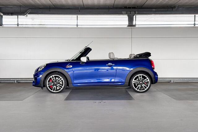 Mini John Cooper Works Cabrio 2.0 Chili