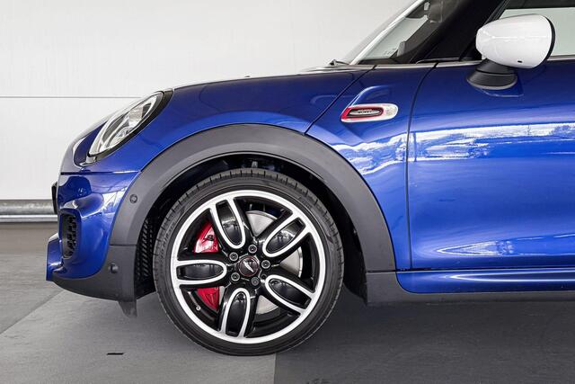 Mini John Cooper Works Cabrio 2.0 Chili