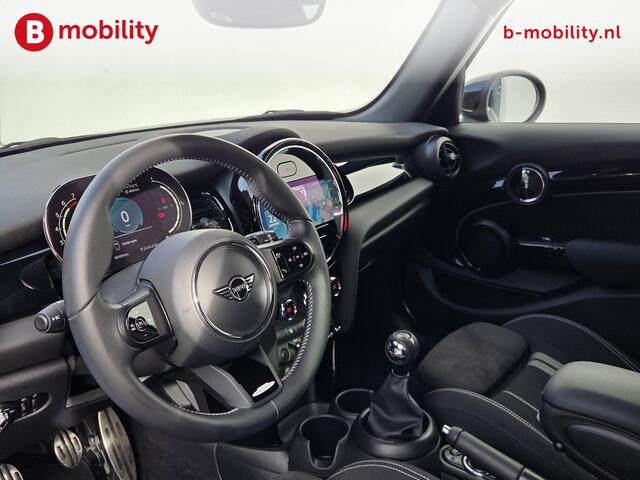 Mini John Cooper Works 1.5 Cooper 5-Drs. JCW Sportstoelen BTW Auto! | Apple CarPlay | Navigatie | DAB Audio | Cruise Control