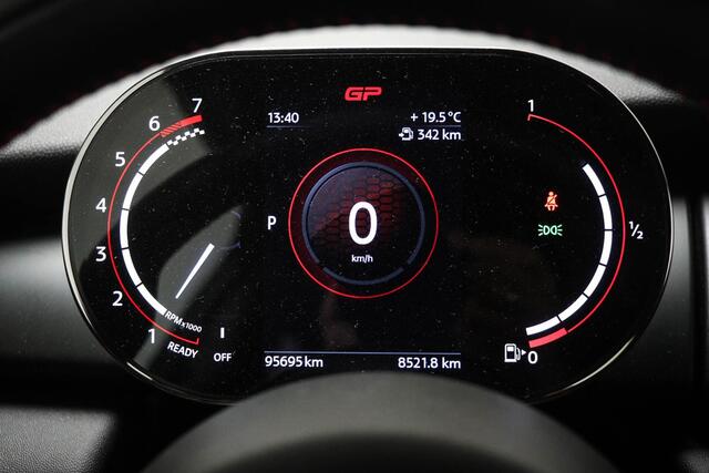 Mini John Cooper Works 3-Deurs 2.0 GP | LIMITED EDITION NR 1559 | COMFORT PACK | DAB | APPLE | DRAADLOZE LADER |