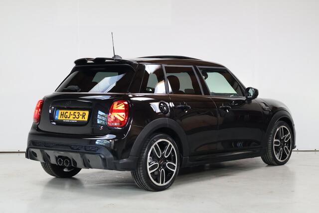 Mini John Cooper Works 5-Deurs 2.0 S JCW | Pano | H&K | ACC | Keyless | Stoel+Stuur verwarmd