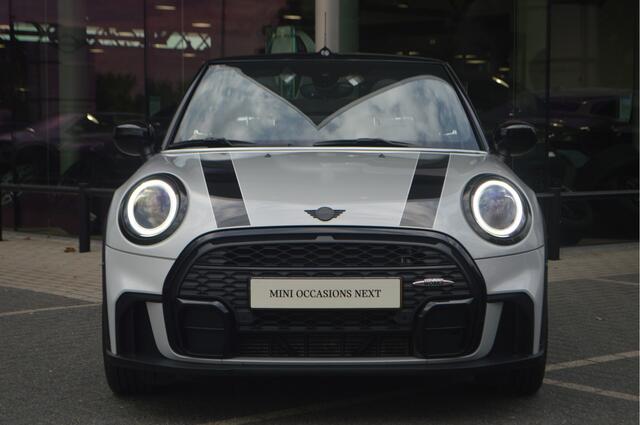Mini John Cooper Works Cabrio JCW Automaat / Sportstoelen / Comfort Access / Achteruitrijcamera / LED / 17" Track Spoke black – foto 9