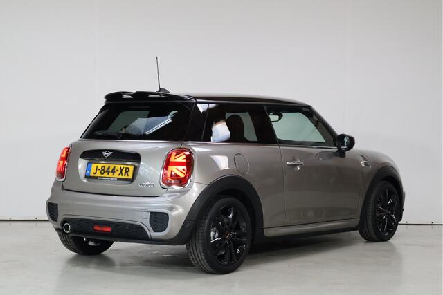 Mini John Cooper Works 3-Deurs 1.5 JCW | Keyless | H&K | Sfeerverlichting | Dealer Onderhouden – foto 2