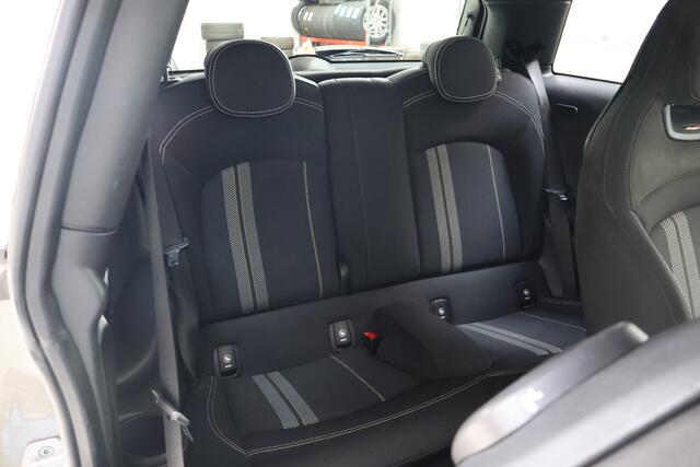 Mini John Cooper Works 3-Deurs 1.5 JCW | Keyless | H&K | Sfeerverlichting | Dealer Onderhouden – foto 4