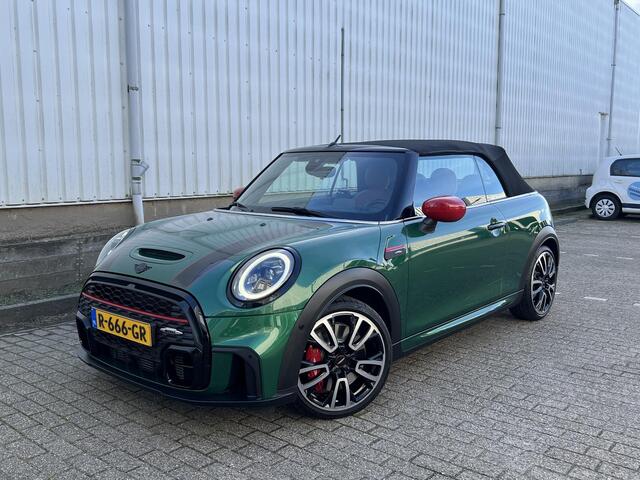 Mini John Cooper Works Cabrio 2.0 Essential 231 PK / Head-up / Leder / Harmann Kardon / stoelverw. / navi / camera – foto 2