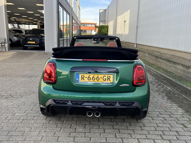 Mini John Cooper Works Cabrio 2.0 Essential 231 PK / Head-up / Leder / Harmann Kardon / stoelverw. / navi / camera – foto 6