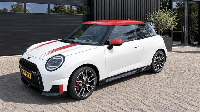 Mini John Cooper Works 3-Deurs JCW 54.2 kWh Two-Tone dak, JCW, 18inch Sportbanden Nieuwstaat – foto 5