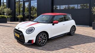 Mini John Cooper Works 3-Deurs JCW 54.2 kWh Two-Tone dak, JCW,