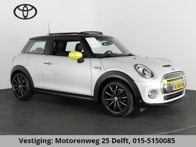 Mini MINI YOURS 33 KWH.1e EIG ACCU 98 % !! BIJNA 2021. SCHUIFDAK. LEDER . GARANTIE TOT 2 JAAR *!