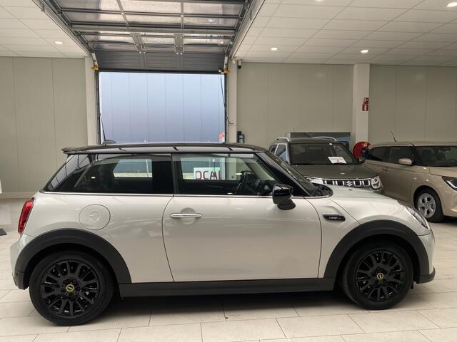 Mini MINI Camden Ed. 33 kWh [ CAREPLAY I CLIMA & STOELVERWARMING]