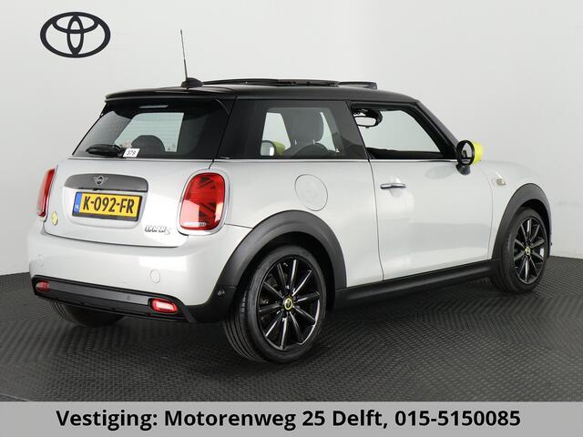 Mini MINI YOURS 33 KWH.1e EIG ACCU 98 % !! BIJNA 2021. SCHUIFDAK. LEDER . GARANTIE TOT 2 JAAR *!