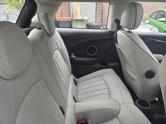 Mini MINI 1.5 Cooper Business Leder panoramadak Nap NL