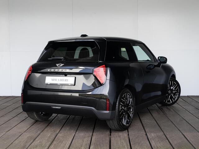 Mini MINI 3-deurs E Favoured Trim + Package L