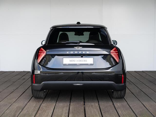 Mini MINI 3-deurs E Favoured Trim + Package L
