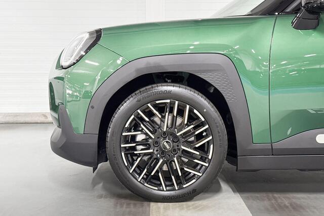 Mini MINI Aceman E | Favoured Uitvoering | Pakket L | 18" Night Flash Spoke 2-tone