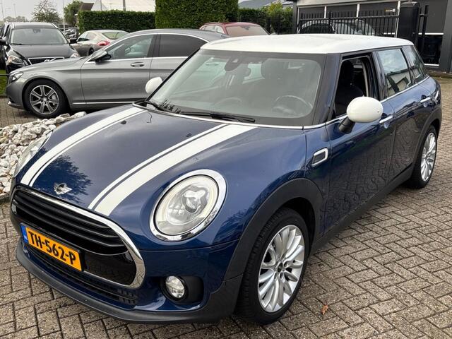 Mini MINI 1.5 Cooper Chili Clubman 2017 Blauw / WIt