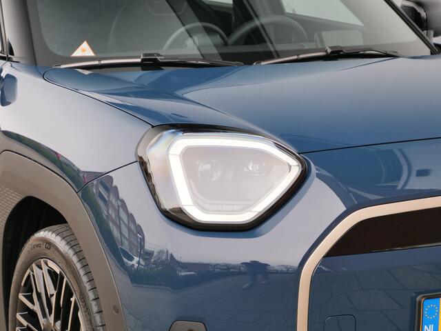 Mini MINI Aceman E Classic S 42.5 kWh 184 Pk Automaat Navi / DAB / Apple Carplay / Camera / Stoelverwarming / HUD