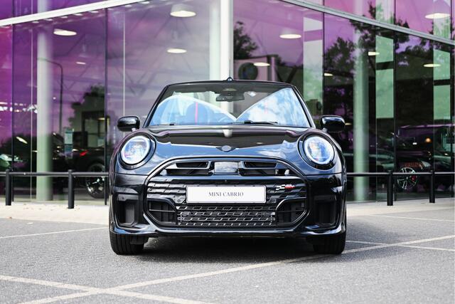 Mini MINI Cabrio C Automaat / John Cooper Works / Pakket XL / 17" JCW Sprint Spoke black