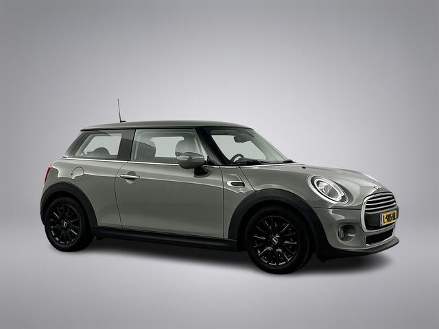 Mini MINI 3-Deurs 1.5 Essential Facelift Digital Cockpit/Carplay/Navi/Keyless entry/Park.sens