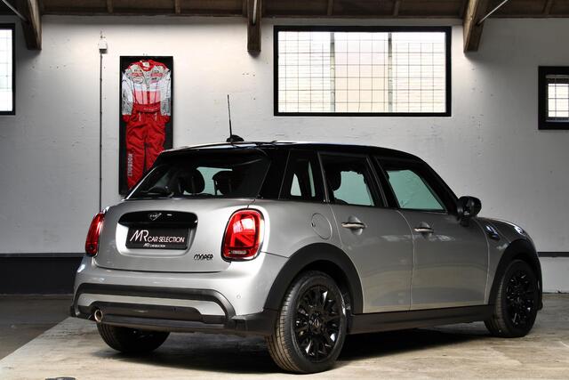 Mini MINI 5-Deurs Camden Edition | Apple Car Play | Digitaal cockpit | Nl Geleverd