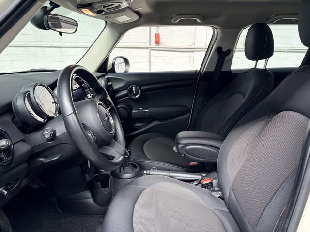 Mini MINI 5-deurs 1.5 Automaat Facelift Carplay Navi Pdc Cruise