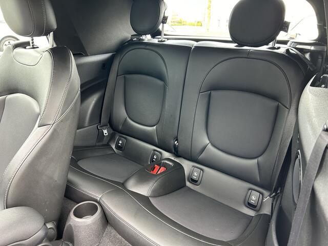Mini ONE Mini Cabrio 1.5 Pepper 50% deal 9.475,- ACTIE Navi / Clima / Cruise / Telefoon