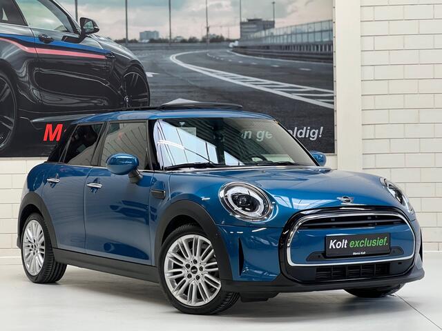 Mini ONE Mini 1.5 Chili Automaat 102 PK Turbo 5 Deurs / Airco / Navigatie / Panoramadak / 17" LM Velgen / Park Sensors / 1e Eigenaar!