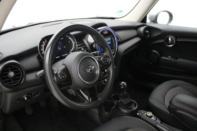 Mini ONE 3-deurs | Navi | Airco |