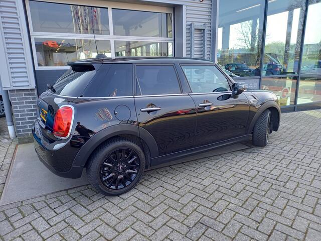 Mini ONE Mini 1.5 Chili - CARPLAY - PDC V+A - XENON - LED - NAVI - CLIMA - CRUISE - UNION JACK