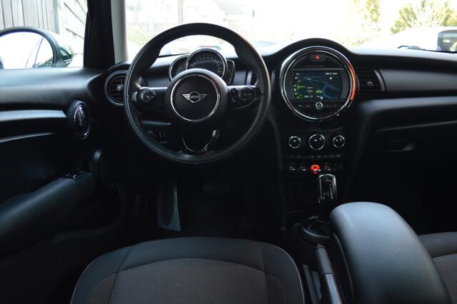 Mini ONE Mini 1.5 Aut. Navi CarPlay Pdc