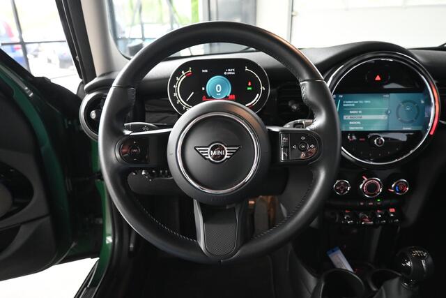 Mini ONE Mini 1.5 Business Edition Airco Navigatie LED Dealer Onderhouden! Inruil Mogelijk!