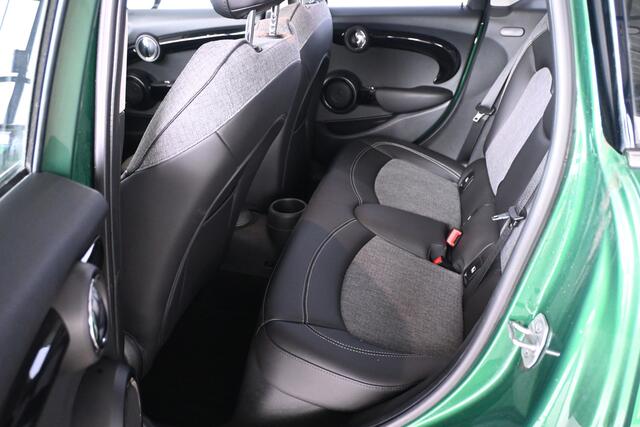 Mini ONE Mini 1.5 Business Edition Airco Navigatie LED Dealer Onderhouden! Inruil Mogelijk!