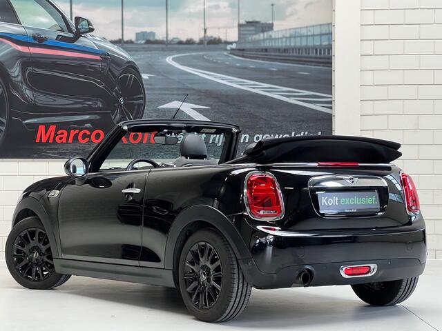 Mini ONE Mini Cabrio 1.2 Pepper Business Turbo 102 PK / Airco / Navigatie / 16 "LM Velgen / Sport Int / Park Sensors / Stoel Verwarming / Nieuwstaat!