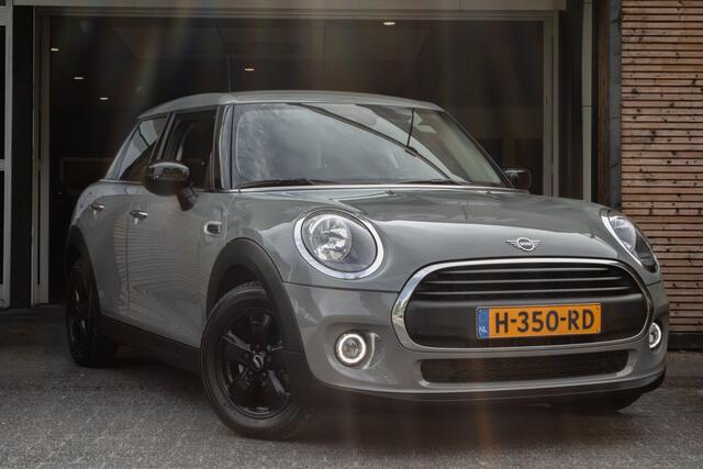 Mini ONE Mini 1.5 102pk Business Edition Full map navigatie/ Stoelverwarming/ Carplay/ Pdc/ Cruise control