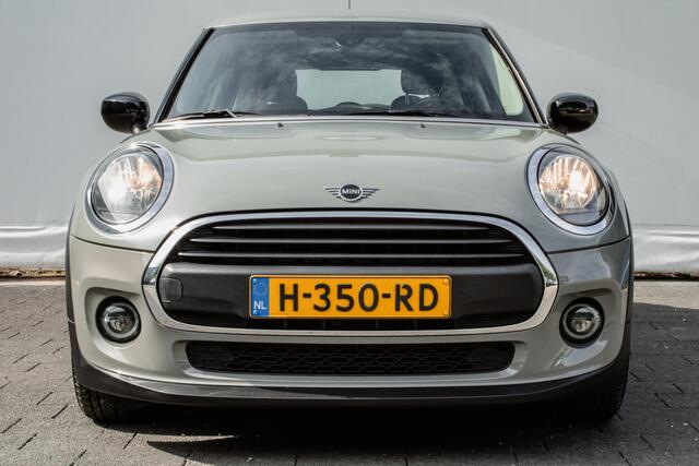 Mini ONE Mini 1.5 102pk Business Edition Full map navigatie/ Stoelverwarming/ Carplay/ Pdc/ Cruise control