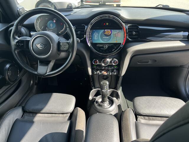 Mini ONE Mini 1.5 Automaat JCW | Harman Kardon | Head Up | Stoel+Stuurverwarming | Lederen bekleding