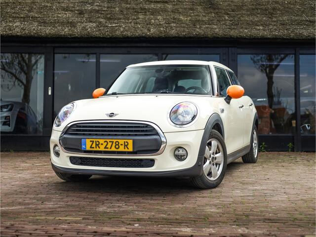 Mini ONE Mini 1.5 Business Edition Bluetooth | Navigatie