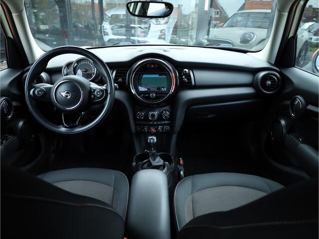 Mini ONE Mini 1.5 Business Edition Bluetooth | Navigatie