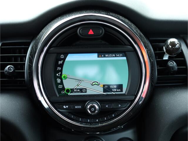 Mini ONE Mini 1.5 Business Edition Bluetooth | Navigatie