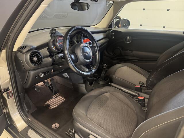 Mini ONE Mini 1.2 | Stoelverwarming | 17'' JCW velgen | Airco | PDC achter