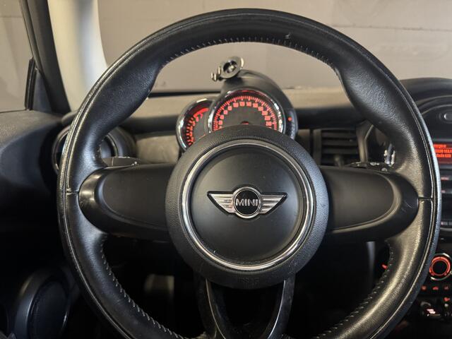 Mini ONE Mini 1.2 | Stoelverwarming | 17'' JCW velgen | Airco | PDC achter