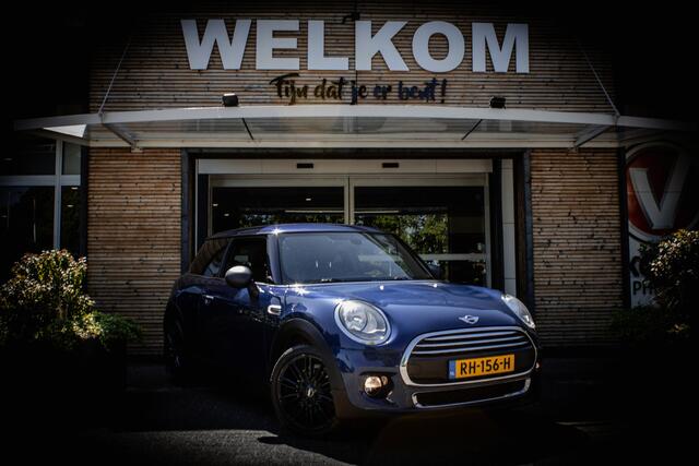 Mini ONE Mini 1.2 Salt Business Navigatie/ Cruise control/ Pdc/ Lmv/ Climate control